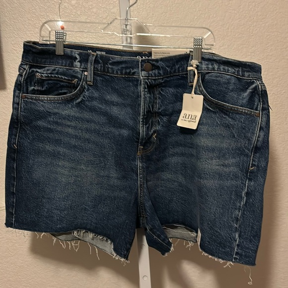 New Jean shorts high rise - Picture 1 of 5